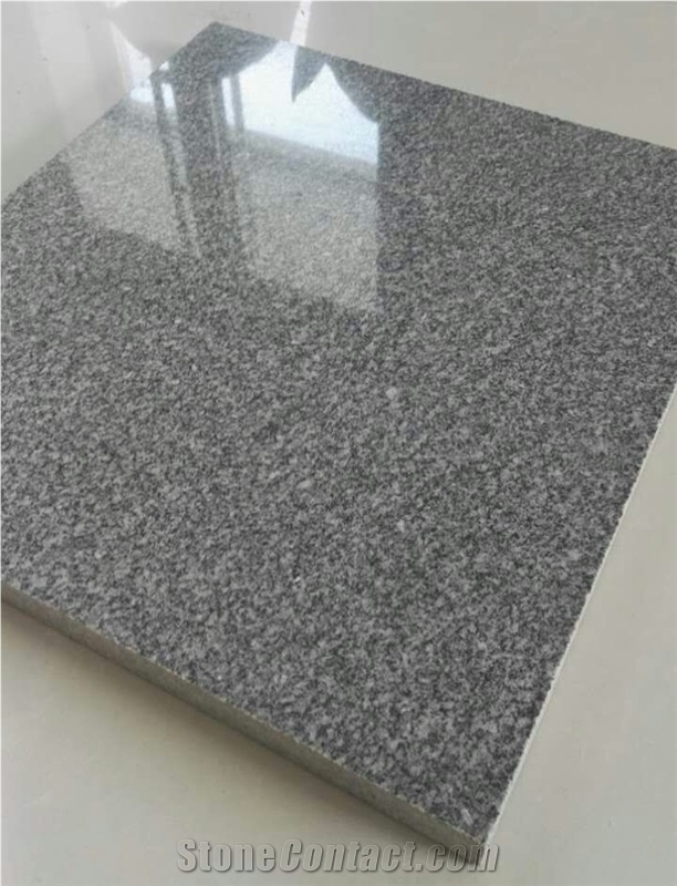 Polished Shandong G343 Grey Granite Slab Can Be Used in Paving Stone, Wall Covering, Pool Coping, Stairs, Tactile Stone Of Indoor and Outdoor Building Decorations