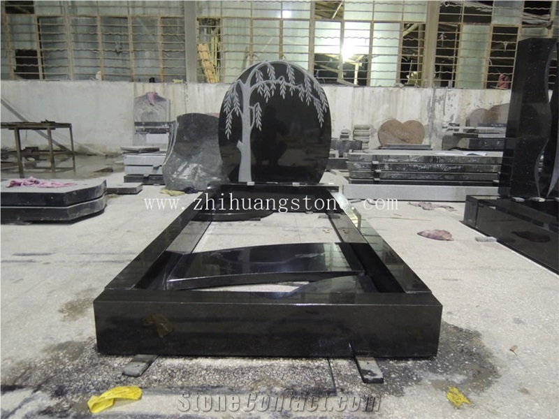 Good Quality Hand Carving Angel with Heart Single Design Shanxi Black/ Jet Black/ Absolute Black Granite Angel Monuments/ Single Monuments/ Heart Tombstones/ Engraved Tombstones/ Engraved Headstones