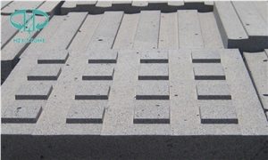 Hainan Black Basalt/Slab with Honeycomb/Black Lava Stone/Sawn Cut Tiles /Hainan Bluestone/Curbstone/Bevel Edge Curbs/Kerbs Side Stone for Paving/Building Stone