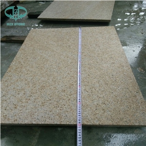 Hot Sell Yellow Rusty Granite G682, Granite Tile, Floor Tiles, Granite Slabs