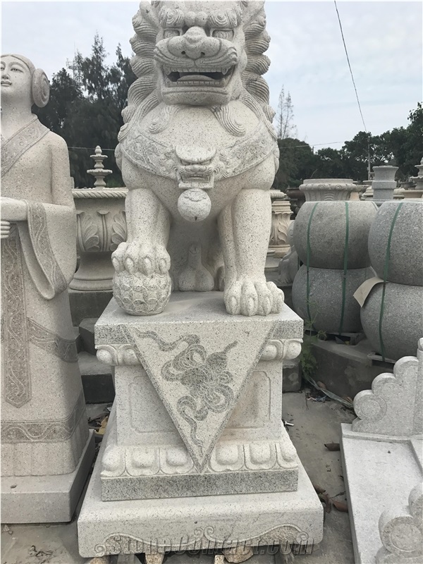 China White Granite Lion Sculpture,Outdoor Animal Statues for Garden Decoration