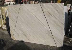 Calcatta White Wooden Vein Slabs