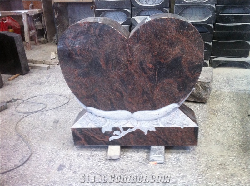 Indian Red Granite Heart Shaped Monument Tombestone