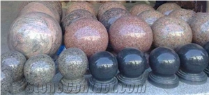 Granite Stone Balls Of White/Red/Black/Grey/Pink/Green/Blue Colors with Finishing Of Polished Antique Bush-Hammered Machine Cut Natural Cleft/Split for Landscape Ornament