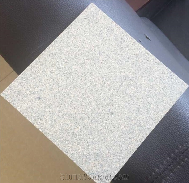 China Baipo Yellow Granite Polished Tiles