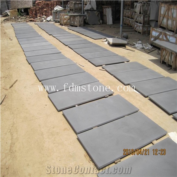 China Black Basalt Pool Coping,Pool Rebate Tiles, Capping Tiles,Honed L Shape Tiles,Honed Black Paving