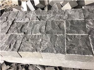 Black Basalt / Cobblestone / Curbstone Stone / Cubes / Paving Sets / Blue Cobble Stone