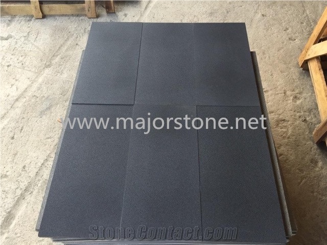 China Honed Bluestone Slabs / Black Honed Basalt Slabs