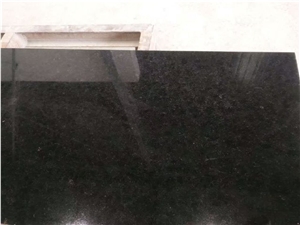 China Cheap Wuhan Black Granite Tile&Slab for Countertops, Monuments, Mosaic, Exterior - Interior Wall and Floor Applications, Fountains, Pool and Wall Cladding, Stairs, Window Sills