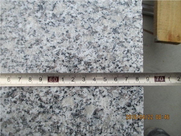 China Polished G602 Granite Silver Grey Natural Stone Tiles & Slabs Pavings, Floor Wall Cladding Skirting, Exterior Interior Decoration Building Walkway, Driveway, Landscaping Stone