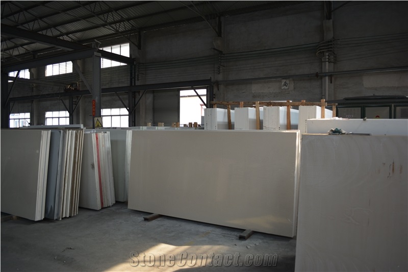Pure White Quartz Stone Tile&Slab for Bench Tops, Splash Backs, Wall Panelling and Many Other Domestic and Commercial Applications.