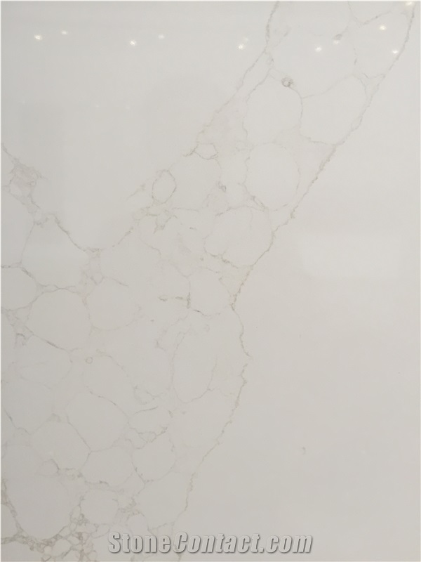 Quartz Stone Bs5104 Calacatta from Guangdong China Solid Surfaces Polished Slabs & Tiles Engineered Stone for Hotel/ Kitchen /Bathroom