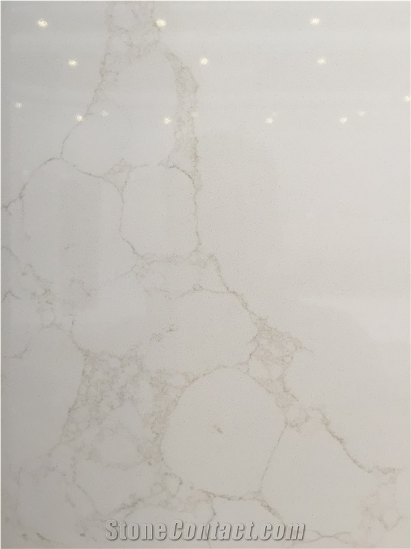 Quartz Stone Bs5104 Calacatta from Guangdong China Solid Surfaces Polished Slabs & Tiles Engineered Stone for Hotel/ Kitchen /Bathroom