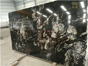 Brazilian Black Granite Titanium/ Black and Gold Slabs for Counter Tops and Leather Wall