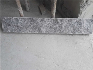 Strip-Shaped Slab G343 Grey Granite Lu Grey Granite Landscaping Stone Grey Granite G343 Granite Skirting China Grey Granite Tiles and Slabs Cheap Granite Grey Granite Landscape Design