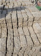 Discount G682 Cubes, China Padang Giallo Rust Granite Cube Stone & Brick Pavers for Walling Stones,Driveway Paving Sets,Landscaping Stone Project Manufacturer
