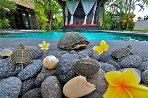 Indonesia Natural Stones Black Lava Pebble for Landscaping and Firepit