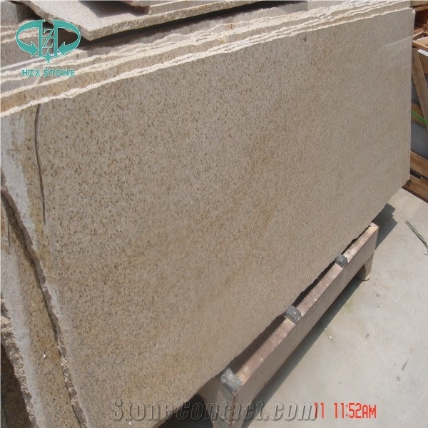 G682 Granite,Misty Rusty Yellow, Giallo Rusty, Desert Gold,Giallo Fantasia,Giallo Ming, Giallo Rustic, Gold Leaf China, Golden Peach, Padang Amarillo Tumbled Natural Flame Cube Paver Pattern Cubestone