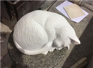 China Factory Direct Hand Carving Works, Garfield Cat Stone Statue, Sleepy Cat Carved Marble Gifts for Decoration in House Garden