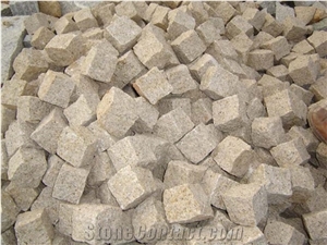G682 Granite Cubes/ Stone Tile/China Yellow Beige Porphyry Cube Stone/Paving Stone