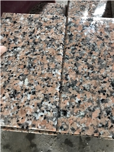 New Xili Red Granite Tiles/Granite Slabs/Granite Flooring/Granite Floor Covering/Granite Floor Tiles/Granite Wall Tiles/Granite Skirting/Granite Wall Covering