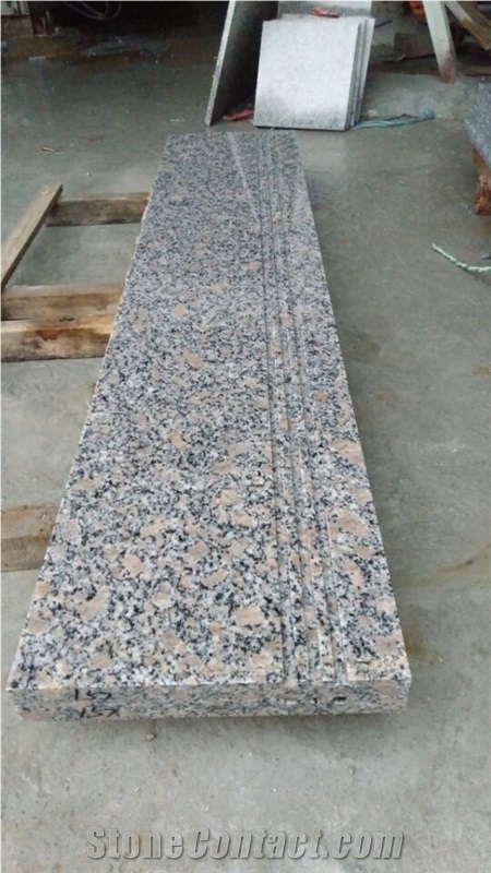 China Natural Stone Shandong Zhaoyuan G3783/G383 Light Pink Color Pearl Flower Granite Stairs/Steps/Risers, Polished Surface, Indoor and Outdoor Stairs Paving, Building Stone