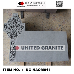 Ug-Naom011 Headstone/Upright/Die/Marker