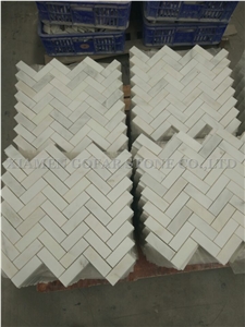 A Bianco Carrara White Marble Polished Basketweave Mosaic for Bathroom Wall Floor Covering,Kitchen Backsplash,Interior Herringbone Mosaic Pattern Tile