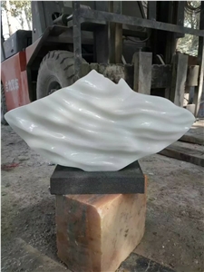 Marble Handcarved Sculpture White Marble Arabescato Statues for Gardern Sculpture