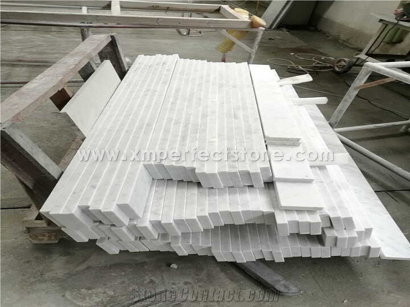China Carrara White Marble / Carrara White Countertop 3cm / Cheap Kitchen Cabinets Countertops Competitive