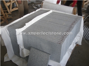 China Granite Kerb Stone / Granite G654 Bush Hammered Kerbstone / Granite Grey Kerbs / Large Garden Paving Slabs / Corner Kerb / Paving Stones Garden / Stone Paving Suppliers