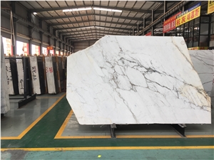 Calacatta Golden, Calacatta Oro, Calacatta Gold Slabs 2cm Italian Luxury Marble Slabs Perfect for Cut-To-Size Calacatta Slabs