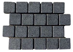 Cobble G682 G654 Brick Road Pavers on Mesh,Padang Giallo Rust Granite Cube Stone Brick Pavers Golden Garnet Paving Sets,Landscaping Stone-Gofar