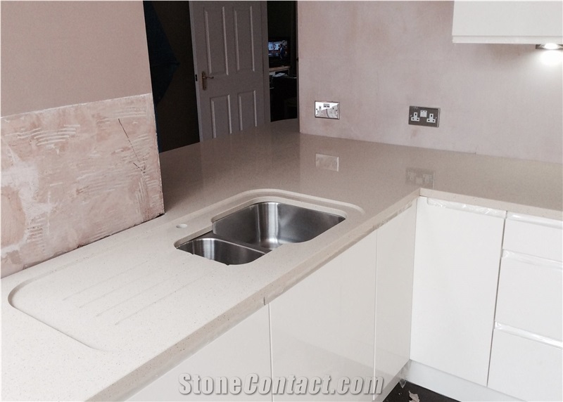 Sandstorm Quartz Work Top with a Recess Drainer for a Kitchen in Leigh