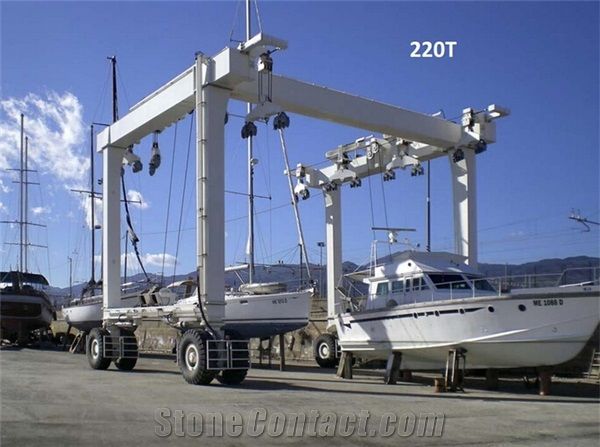 boat crane lift