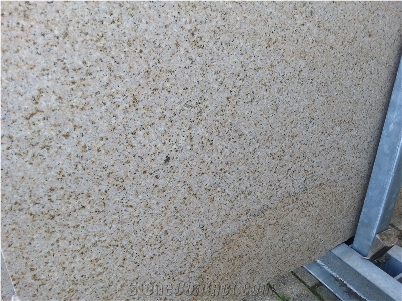 Sesame Gold Granite Slabs, Tiles