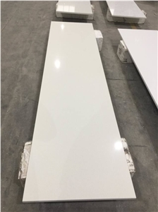 Good Quality Quartz Stone Polished Kitchen Island