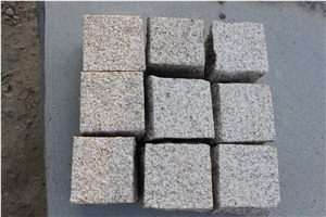 G682/G350 Yellow Gold Sesame Granite Cobble Stones for Driving Way, Competitive Prices
