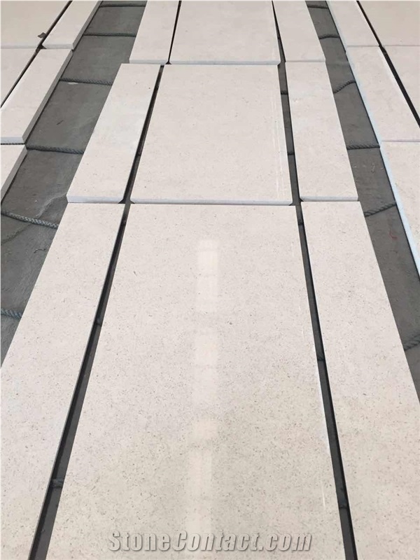 Cheap Portugal Beige Limestone Tiles Slabs Panel Cuts for Flooring Limestone Wall Tiles Opus Pattern French Pattern Gofar