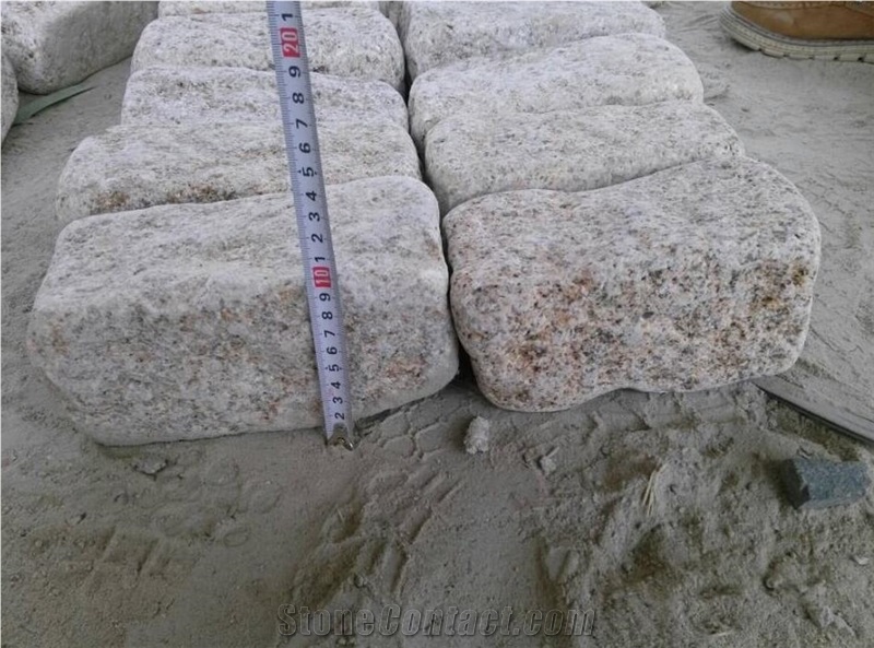G682 China Yellow Granite Tumbled Stone,Cube Paving Sets,Floor Covering,Garden Stepping Pavements,Walkway Pavers,Courtyard Road Pavers,Exterior
