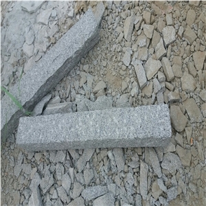 Bianco Crystal Granite G603 Granite,Road Stone,Kerbstone for Landscape,Palisade,Chinese Cheap Light Grey Curbstone,Pineappled,Natural Split,Pillars