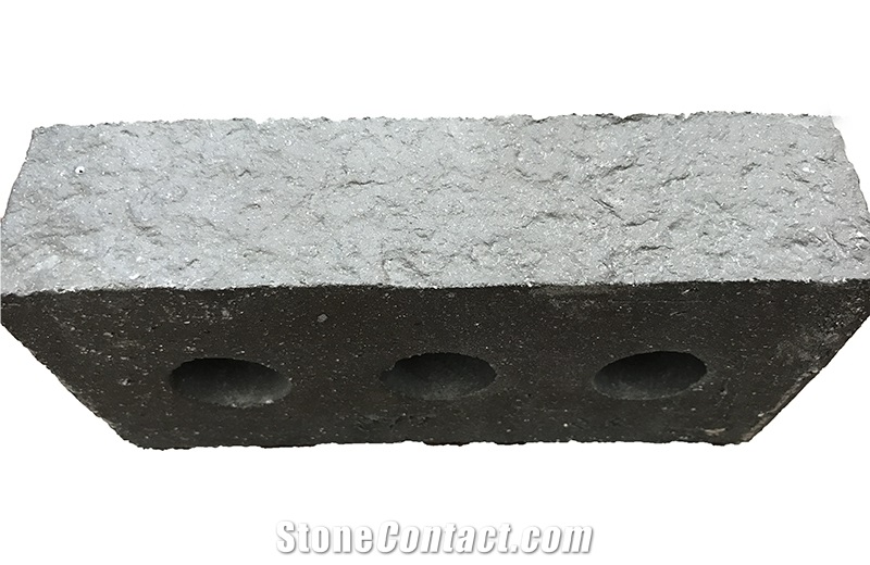 Clay Oblong Facing Brick