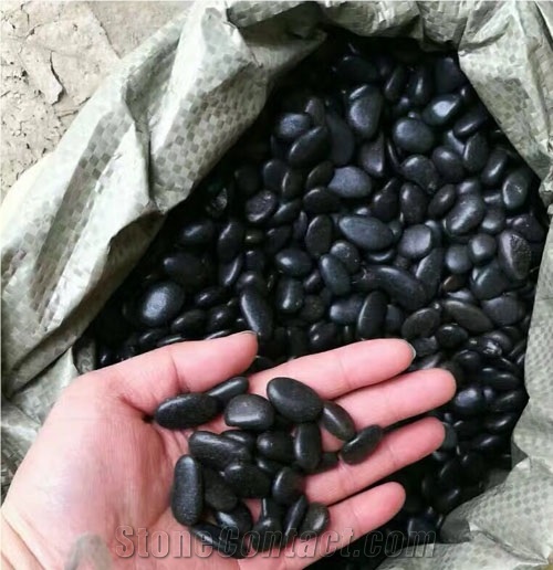 Black Polished Natural Stone Pebbles Size 1-2cm