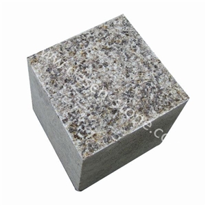 G682 Yellow Granite Cobblestones/Cobble Stone/Cube Stone/Paving Stone