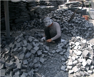 G684 Chinese Basalt Paving Stone Cube Stone, Pavers,Black Basalt Stone
