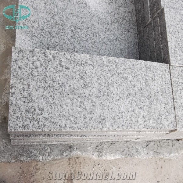 China Good Price G655 White Flamed Granite Tiles for Floor
