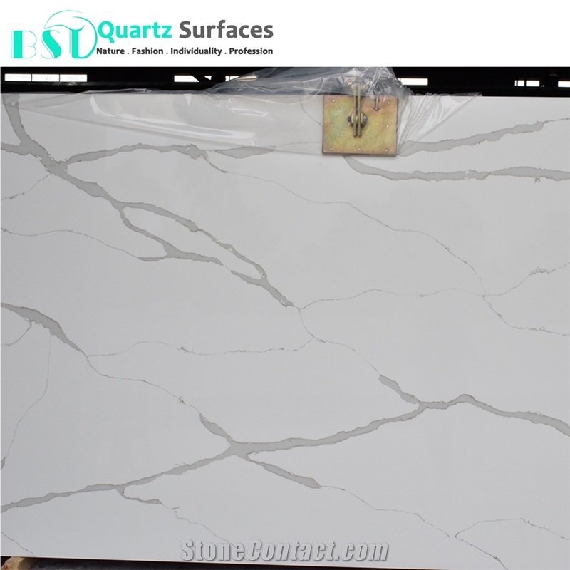 2018 Latest Marble Imitation Calacatta Gold Quartz Stone Countertops