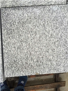 Polished China Gray G688 Granite Slabs&Tiles Granite Flooring&Walling