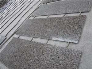 Polished New Caledonia Granite Slabs&Tiles Granite Flooring