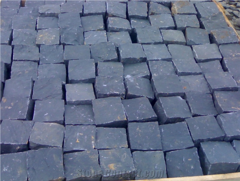 China Zhangpu Black Granite Cube Stone Cobble Set
